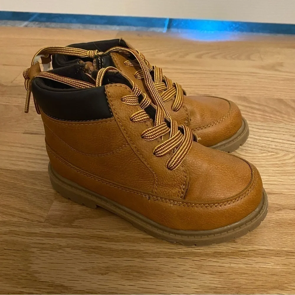 Carter’s Tan Work Boots Sz 11 Zipper Back Lace Up Kids Boys